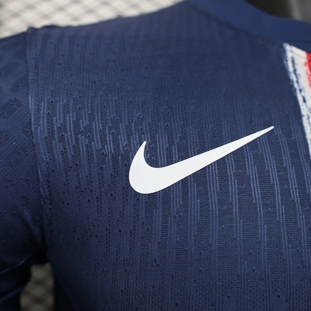 París Saint-Germain FC (PSG)® 24/25 Local - Versión Jugador
